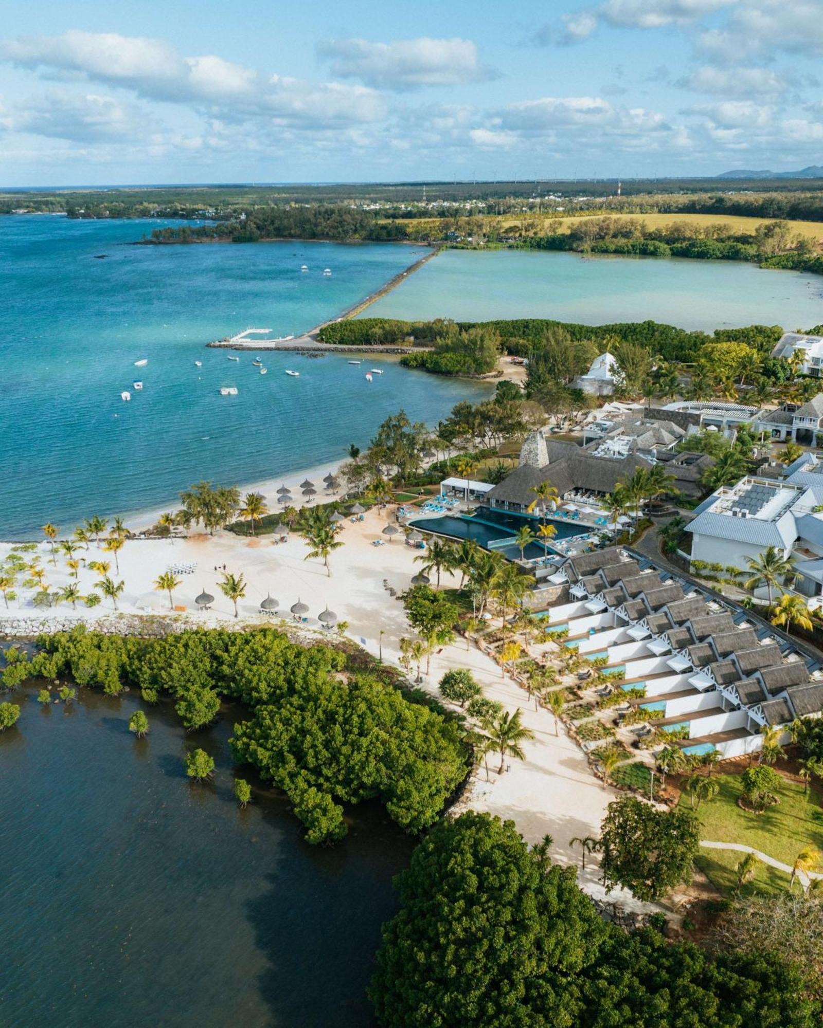 Radisson Blu Azuri Resort & Spa Roches Noires Exteriér fotografie
